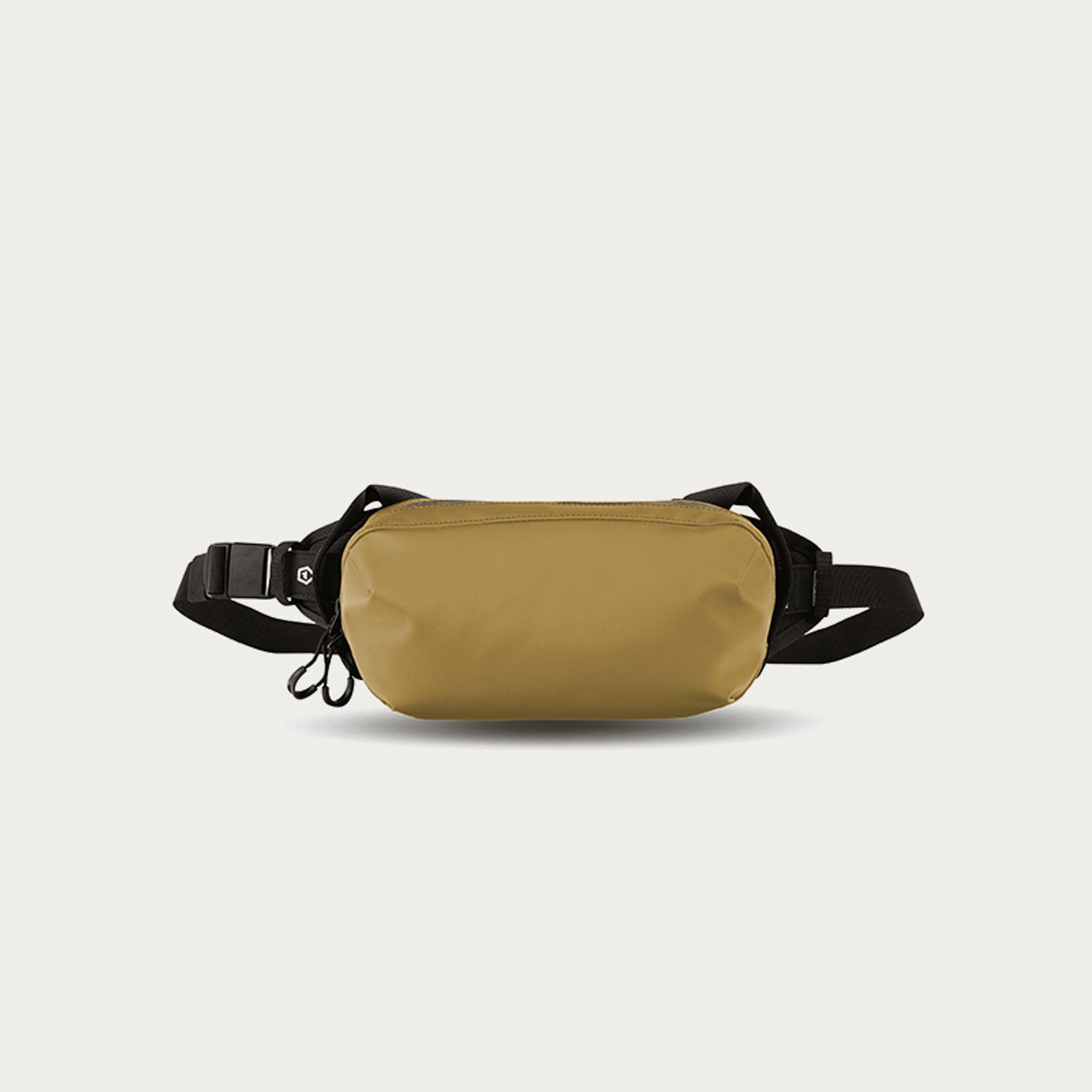 D1 Fanny Pack V2 - Black